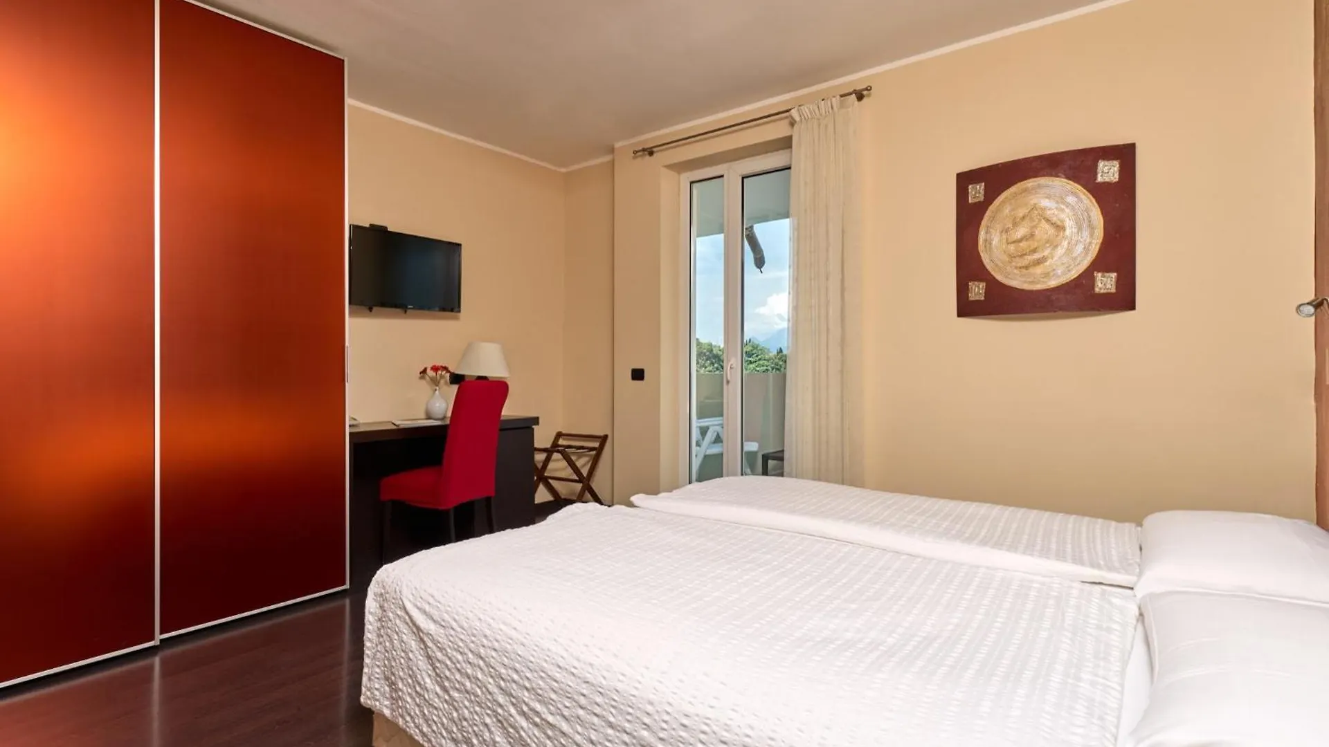 Hotel Villa Smeralda Μαλτσεζίνε