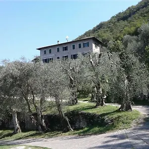  Bed & Breakfast Candoras